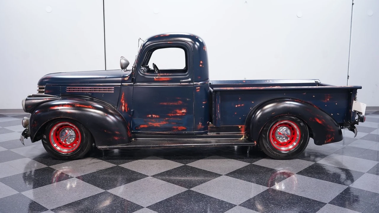 1941 Chevrolet AK Series - Image 2 of 12