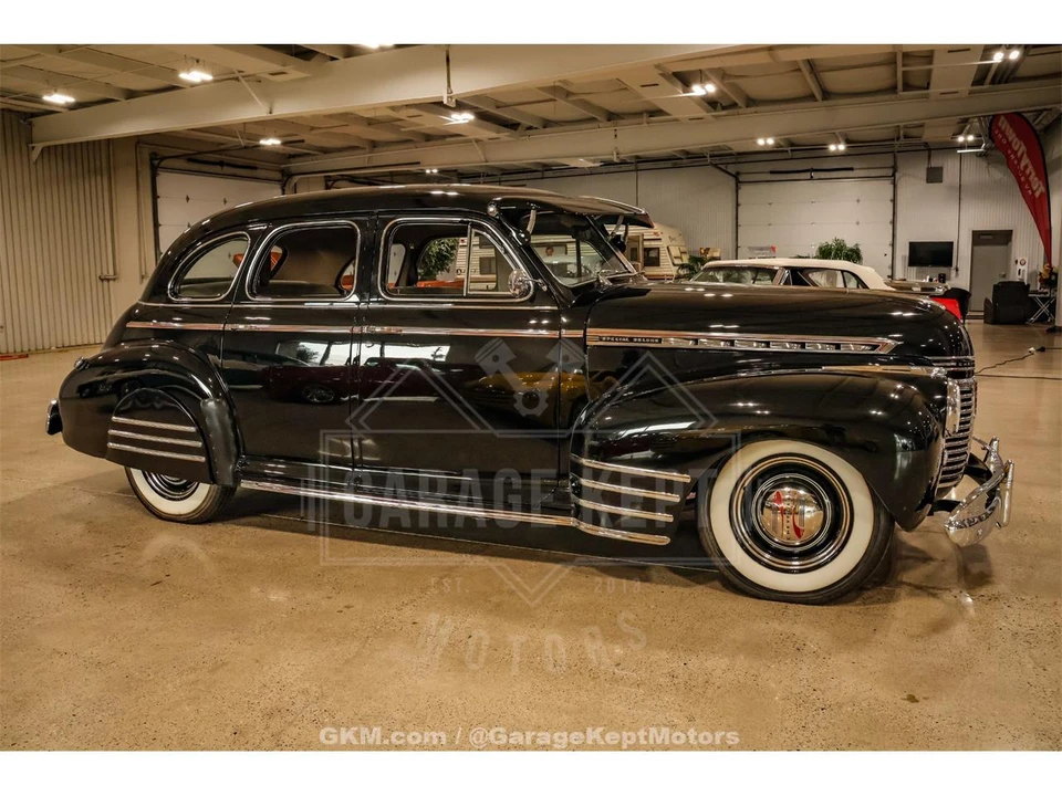 1941 Chevrolet Standard & Master & Master Deluxe & Special Deluxe - Image 15 of 31