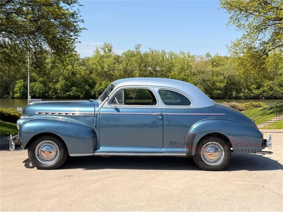 1941 Chevrolet Standard & Master & Master Deluxe & Special Deluxe - Image 2 of 31
