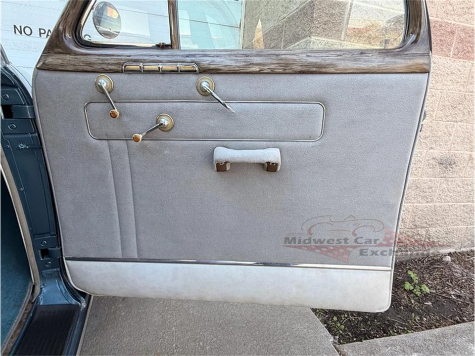 1941 Chevrolet Standard & Master & Master Deluxe & Special Deluxe - Image 19 of 31