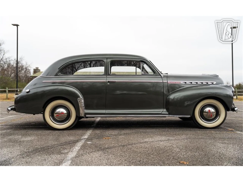 1941 Chevrolet Standard & Master & Master Deluxe & Special Deluxe - Image 21 of 31