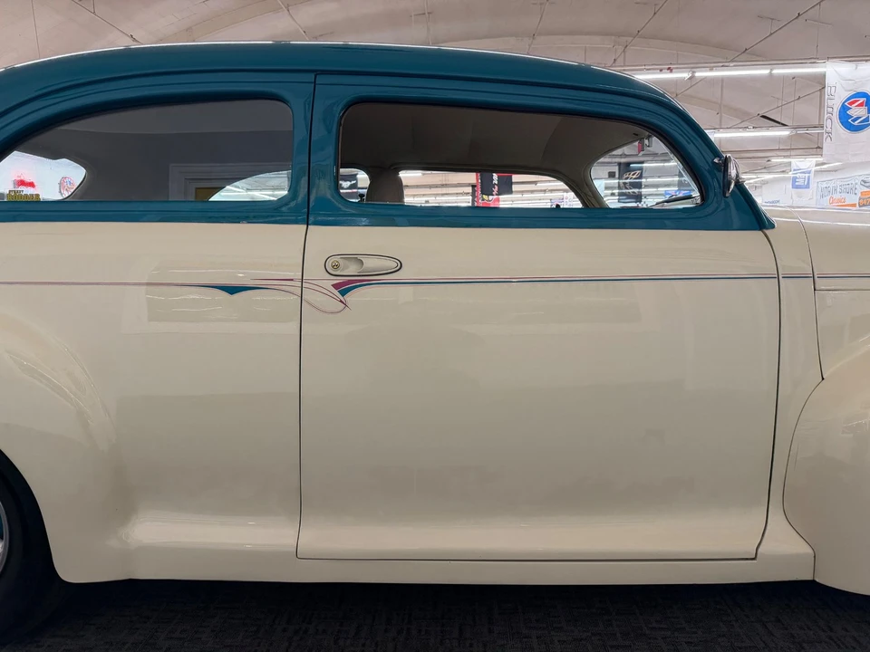 1941 Chevrolet Standard & Master & Master Deluxe & Special Deluxe - Image 24 of 31