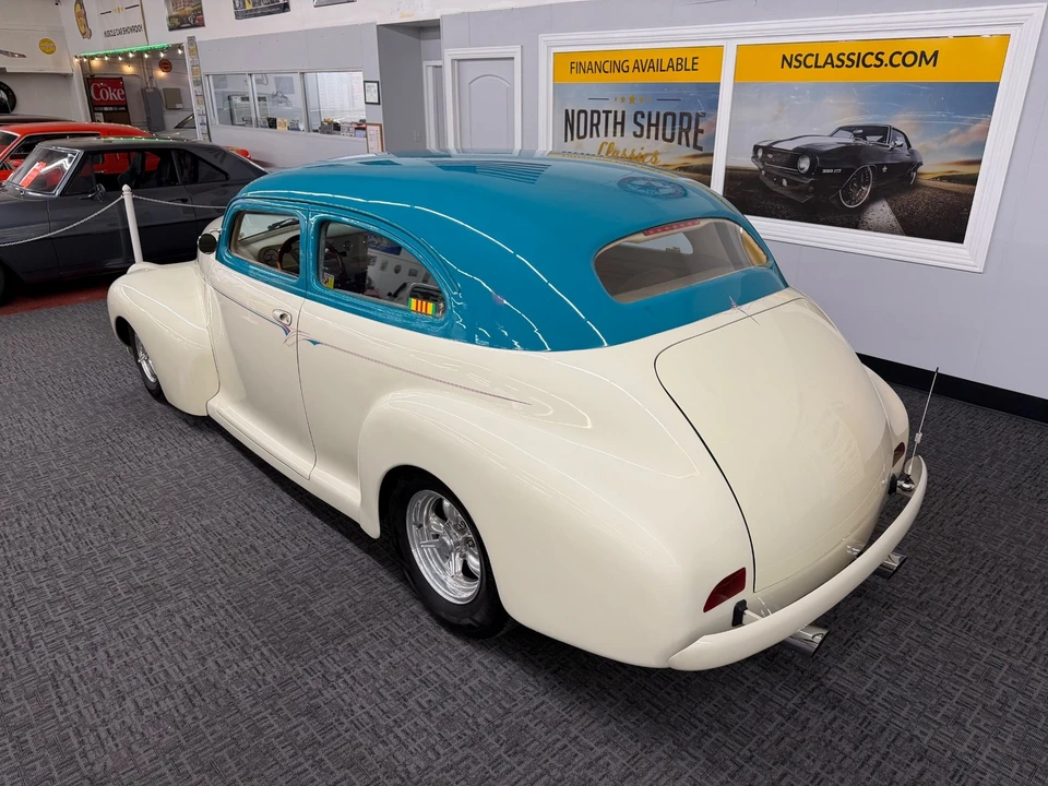 1941 Chevrolet Standard & Master & Master Deluxe & Special Deluxe - Image 4 of 31