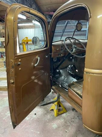 1941 Chevrolet Pickup 2nd Gen - Image 11 of 21