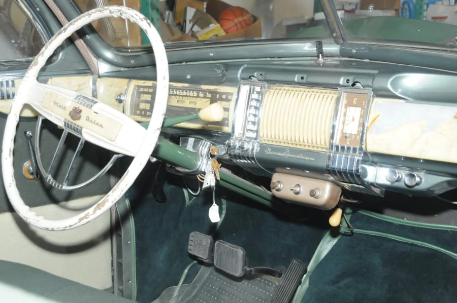 1941 Chrysler New Yorker - Image 5 of 8