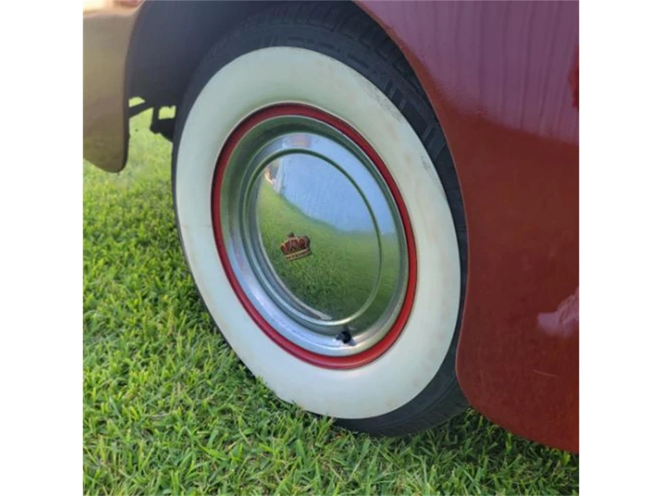 1941 Chrysler New Yorker - Image 10 of 30
