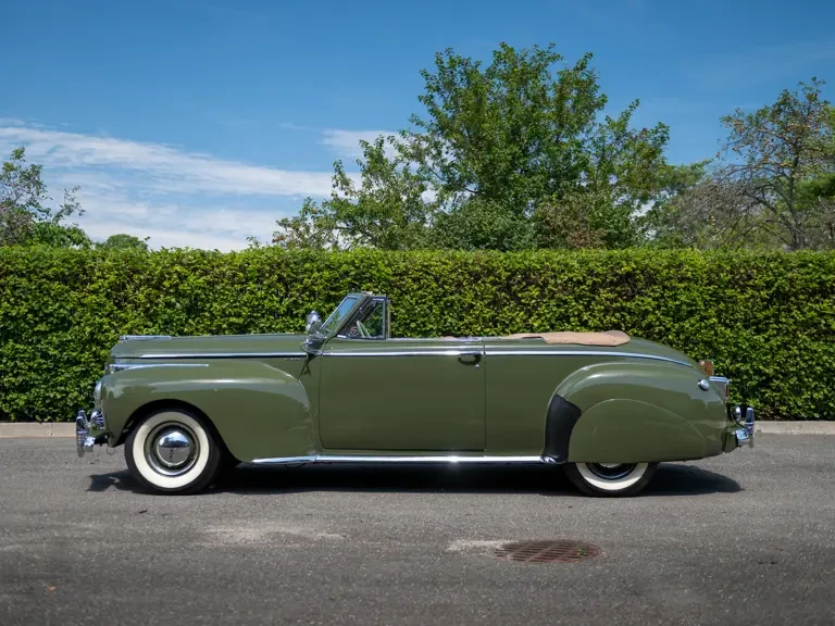 1941 Chrysler New Yorker - Image 11 of 31
