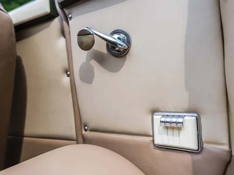 1941 Chrysler New Yorker - Image 20 of 31