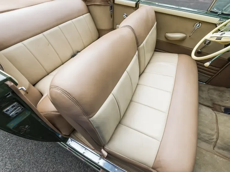 1941 Chrysler New Yorker - Image 30 of 31