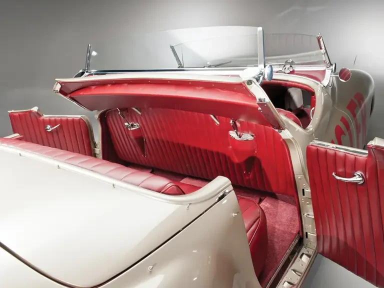 1941 Chrysler Newport - Image 10 of 26
