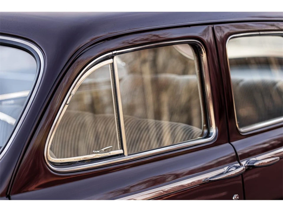 1941 Chrysler Windsor - Image 29 of 31