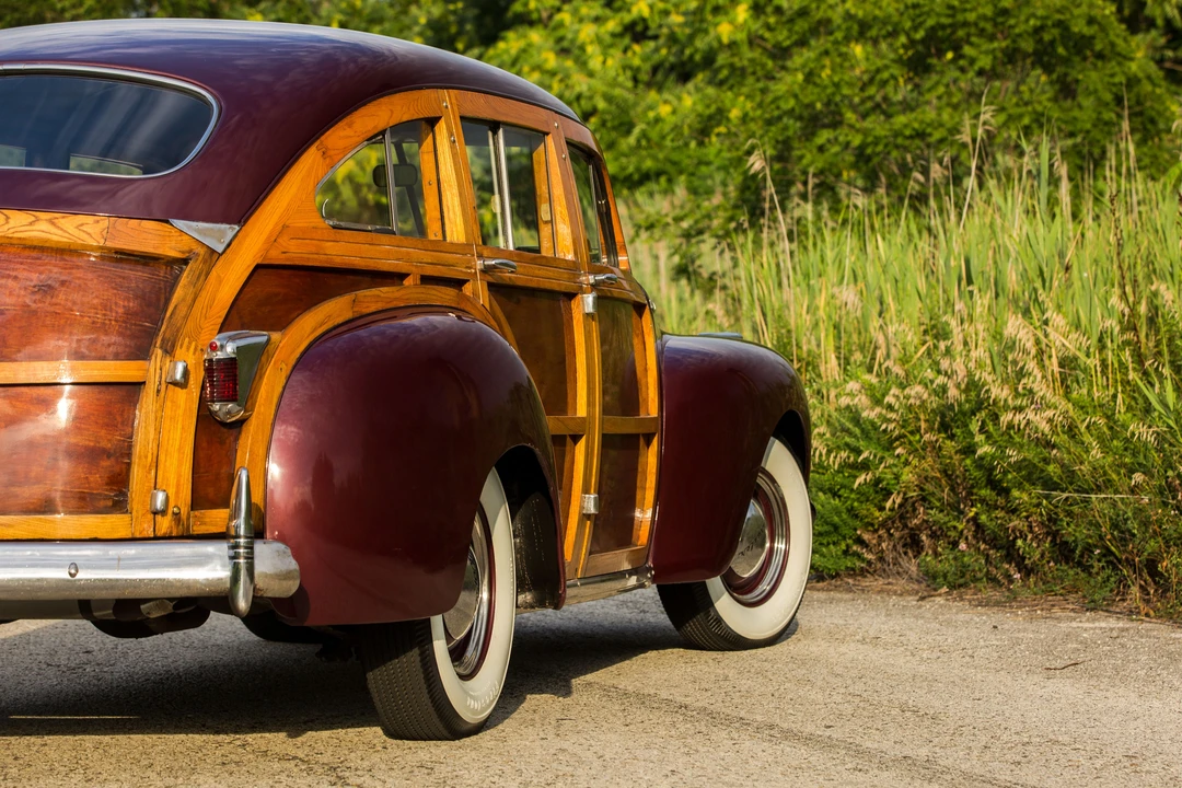 1941 Chrysler Town & Country - Image 6 of 31