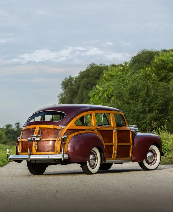1941 Chrysler Town & Country - Image 2 of 31