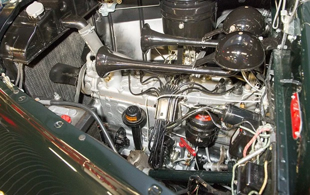 1941 Chrysler Town & Country - Image 16 of 19