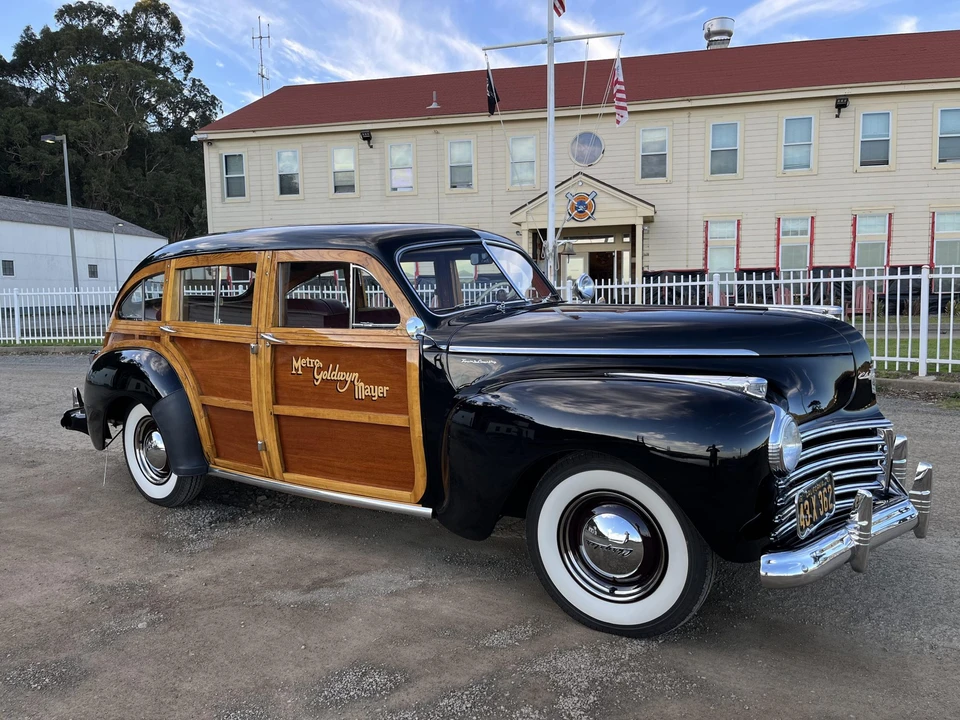 1941 Chrysler Town & Country - Image 3 of 31