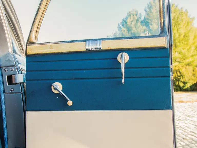1941 Chrysler Windsor - Image 22 of 30