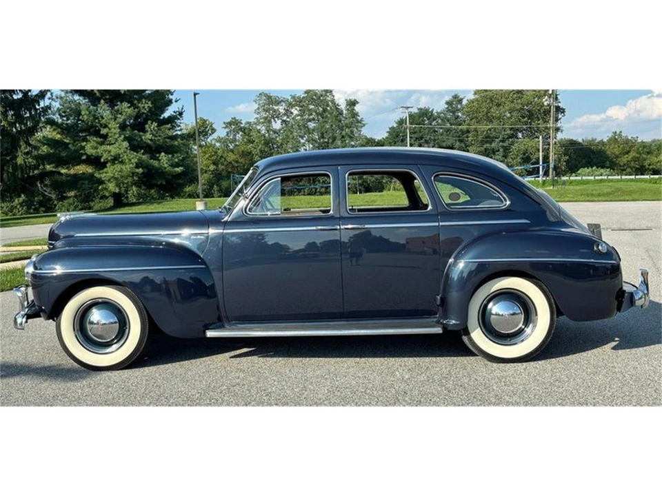 1941 DeSoto - Image 5 of 31