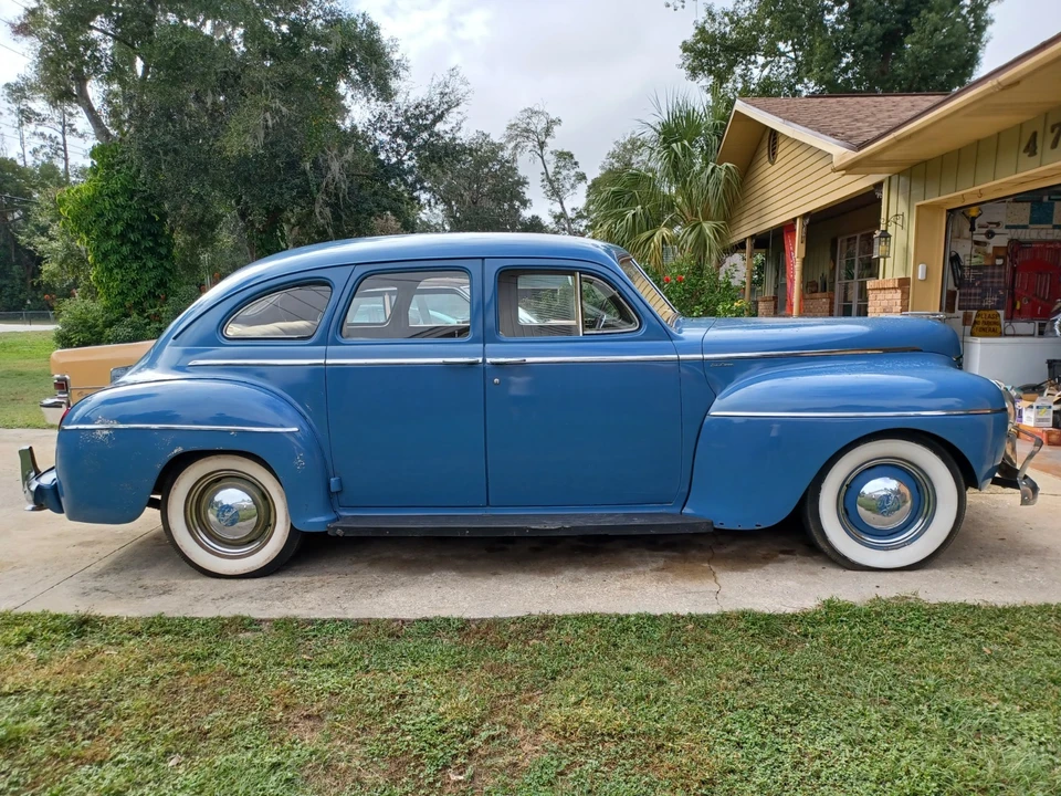 1941 DeSoto - Image 4 of 14
