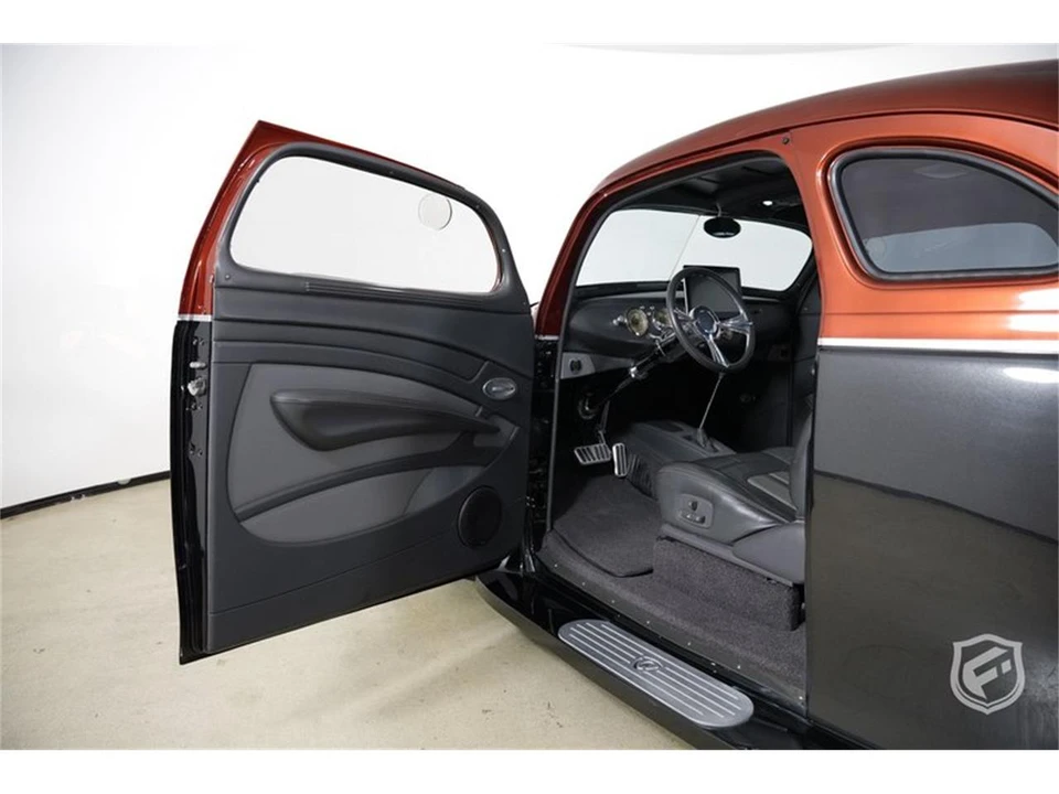 1941 Dodge T/V/W Series - Image 13 of 31