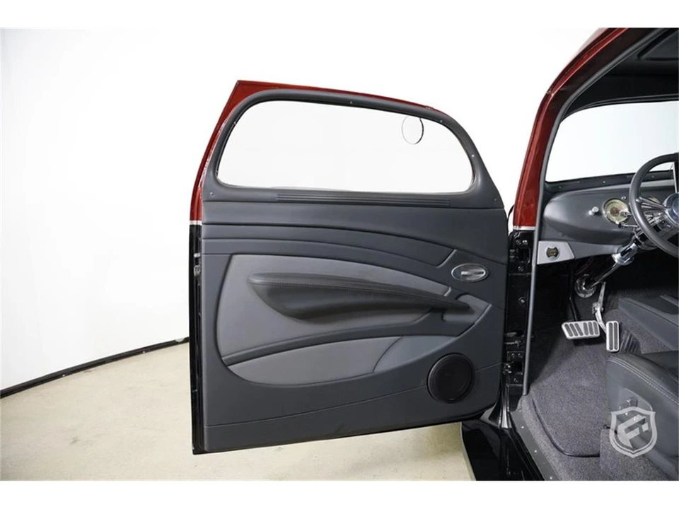 1941 Dodge T/V/W Series - Image 15 of 31
