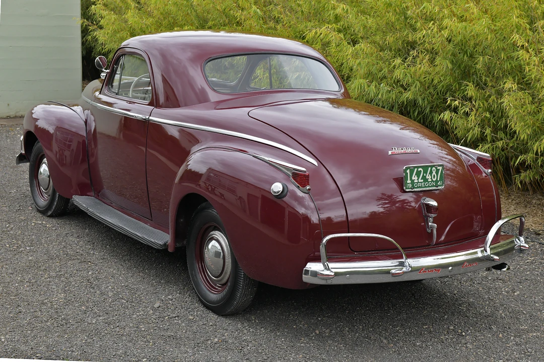 1941 Dodge T/V/W Series - Image 15 of 31
