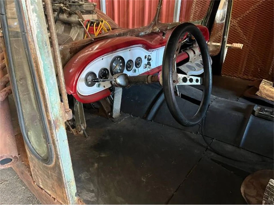 1941 Dodge T/V/W Series - Image 2 of 11