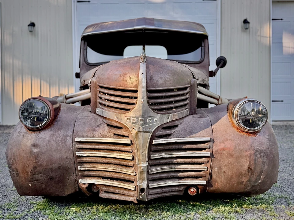 1941 Dodge T/V/W Series - Image 5 of 31