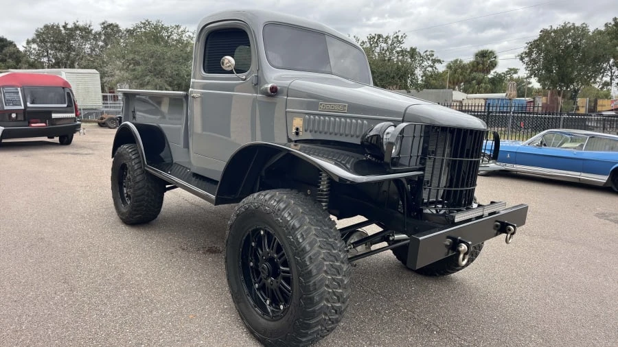 1941 Dodge Power Wagon - Image 4 of 31