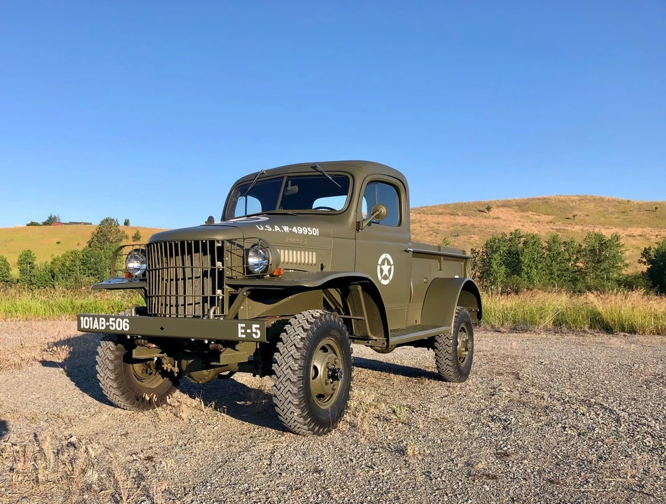 1941 Dodge Military Vehicles - Image 2 of 31