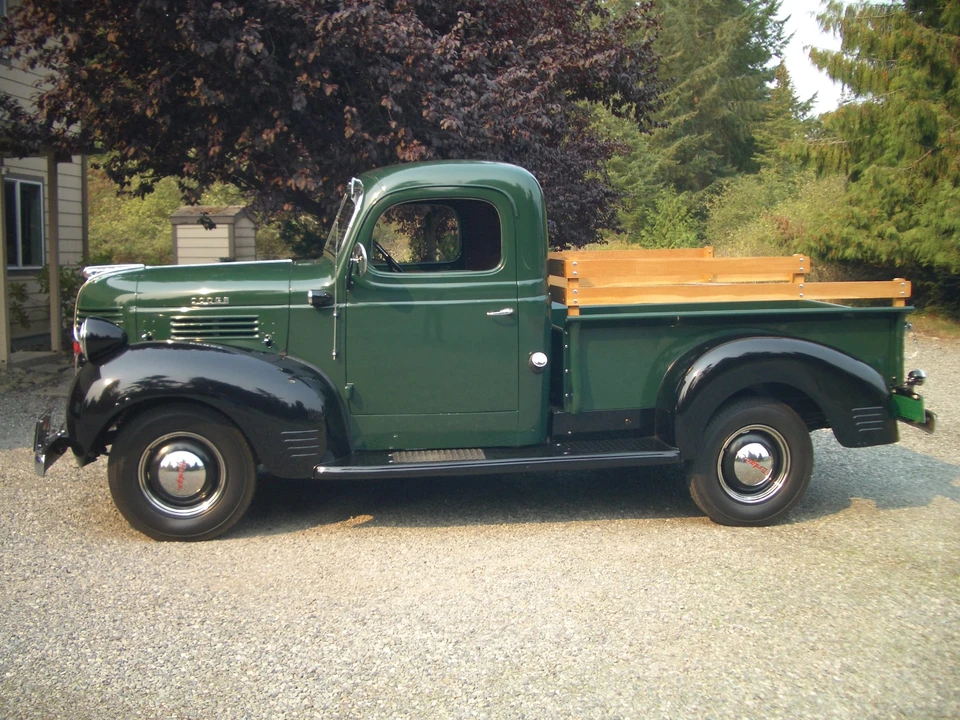 1941 Dodge T/V/W Series - Image 11 of 31
