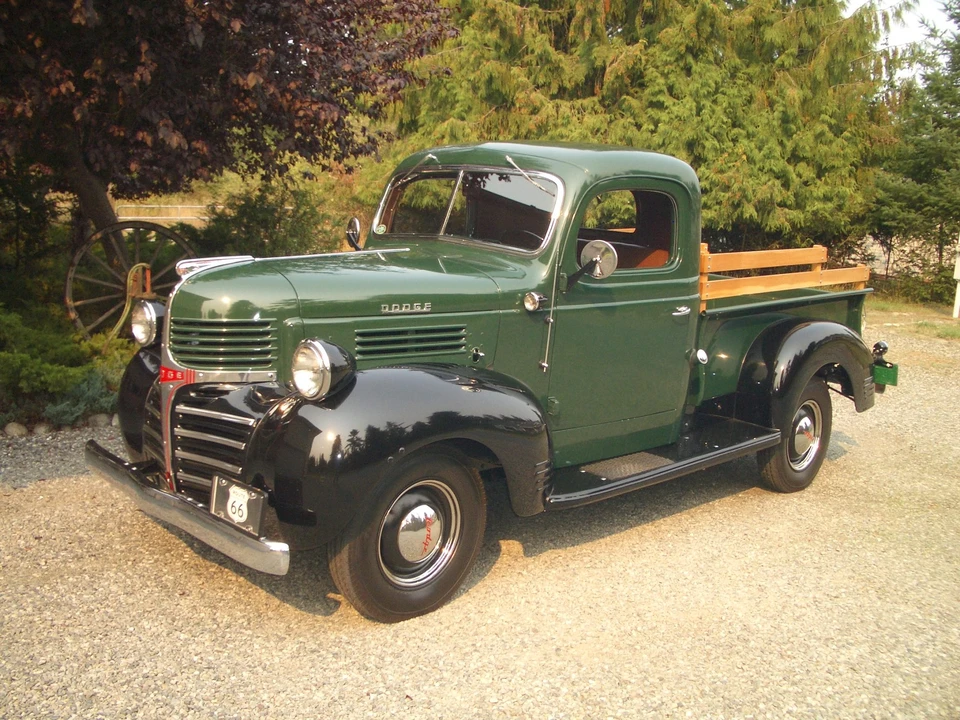 1941 Dodge T/V/W Series - Image 10 of 31