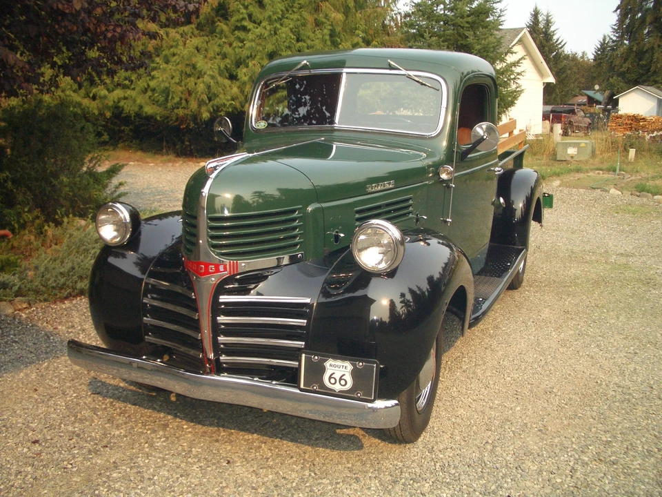 1941 Dodge T/V/W Series - Image 2 of 31