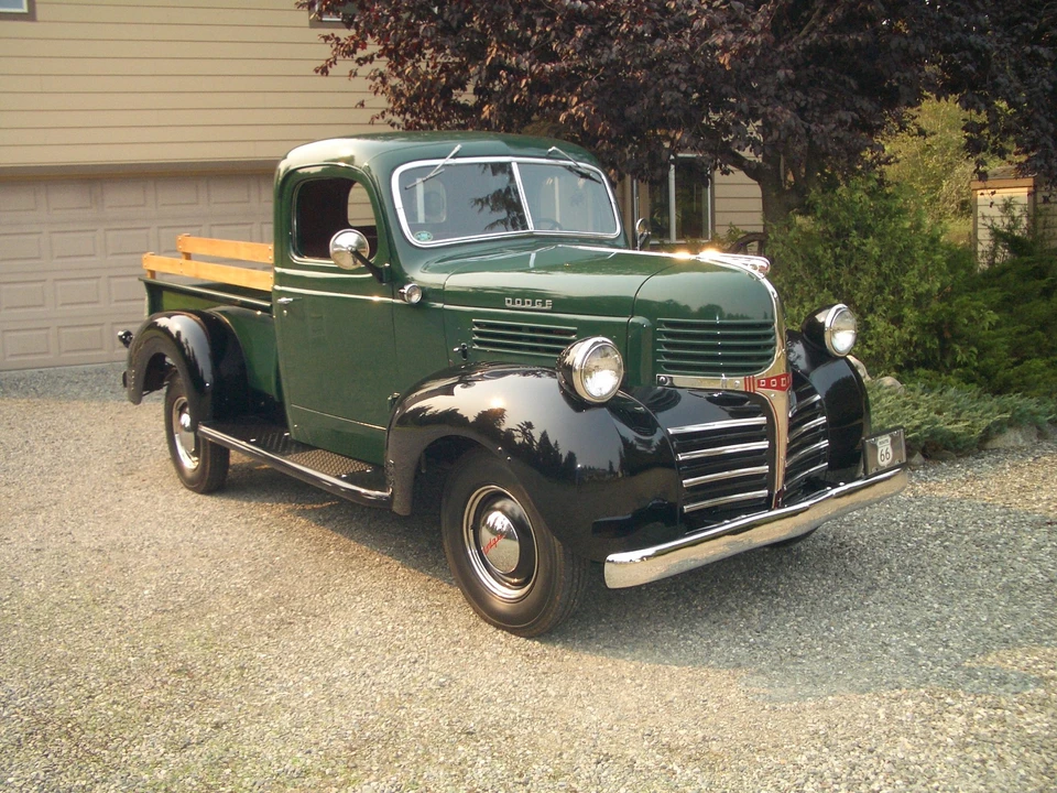 1941 Dodge T/V/W Series - Image 25 of 31