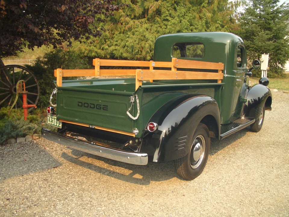 1941 Dodge T/V/W Series - Image 19 of 31