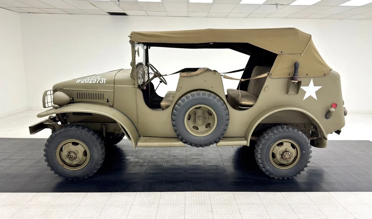 1941 Dodge Military Vehicles - Image 2 of 21