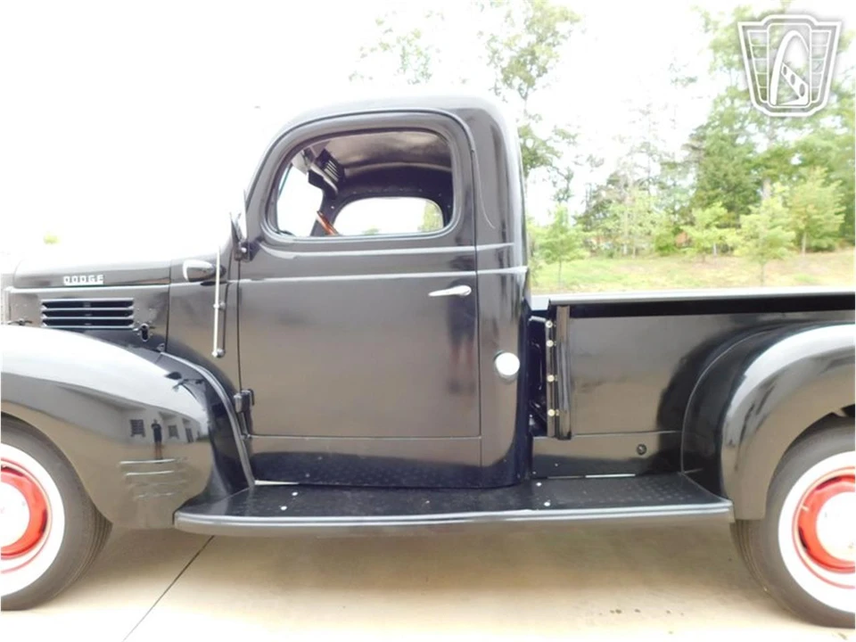1941 Dodge Military Vehicles - Image 13 of 31