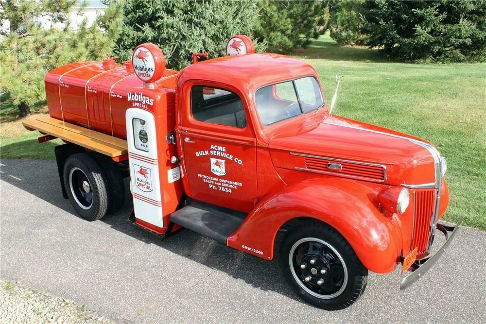1941 Ford Pickup (1940-1947) - Image 2 of 5