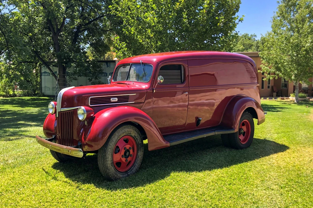 1941 Ford Pickup (1940-1947) - Image 2 of 5