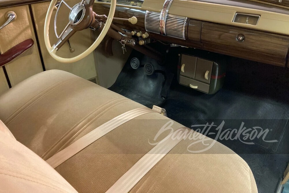 1941 Ford Standard & Deluxe & Super Deluxe - Image 3 of 17