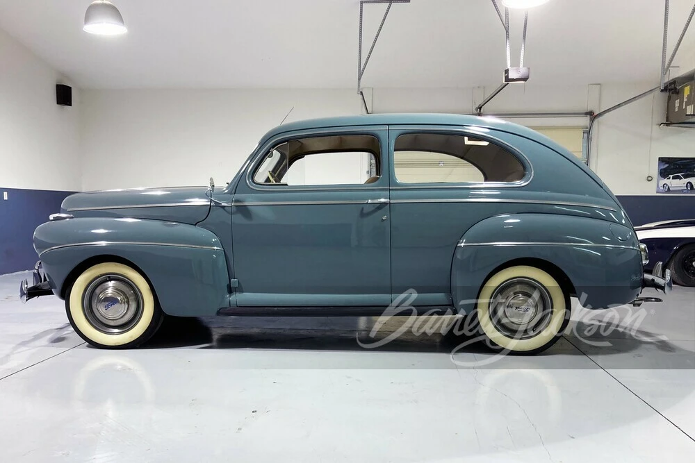 1941 Ford Standard & Deluxe & Super Deluxe - Image 15 of 17