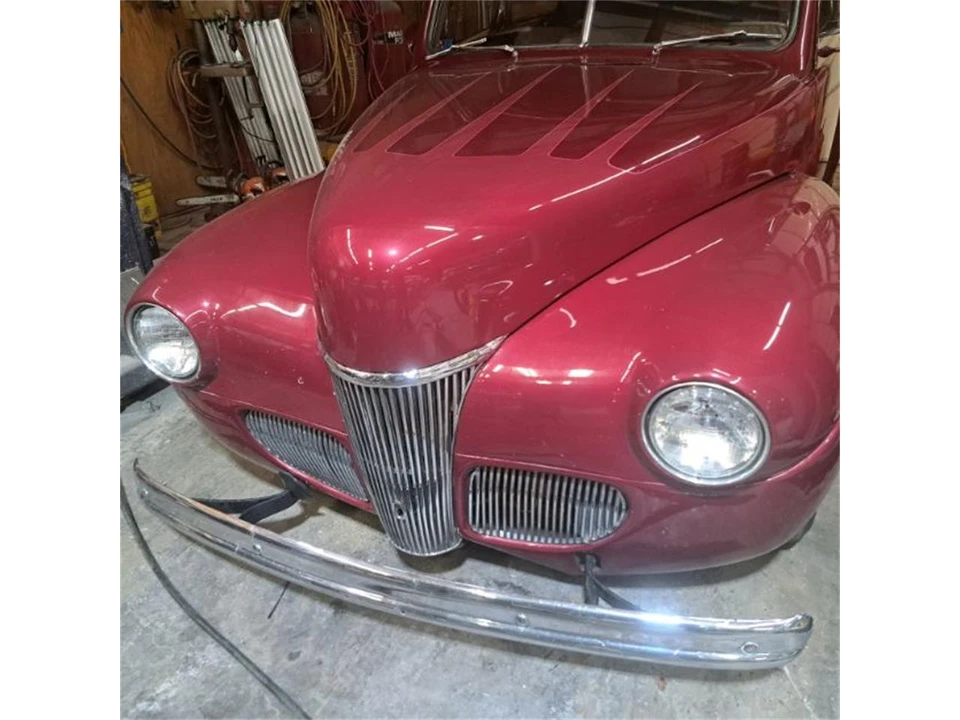 1941 Ford Standard & Deluxe & Super Deluxe - Image 9 of 18