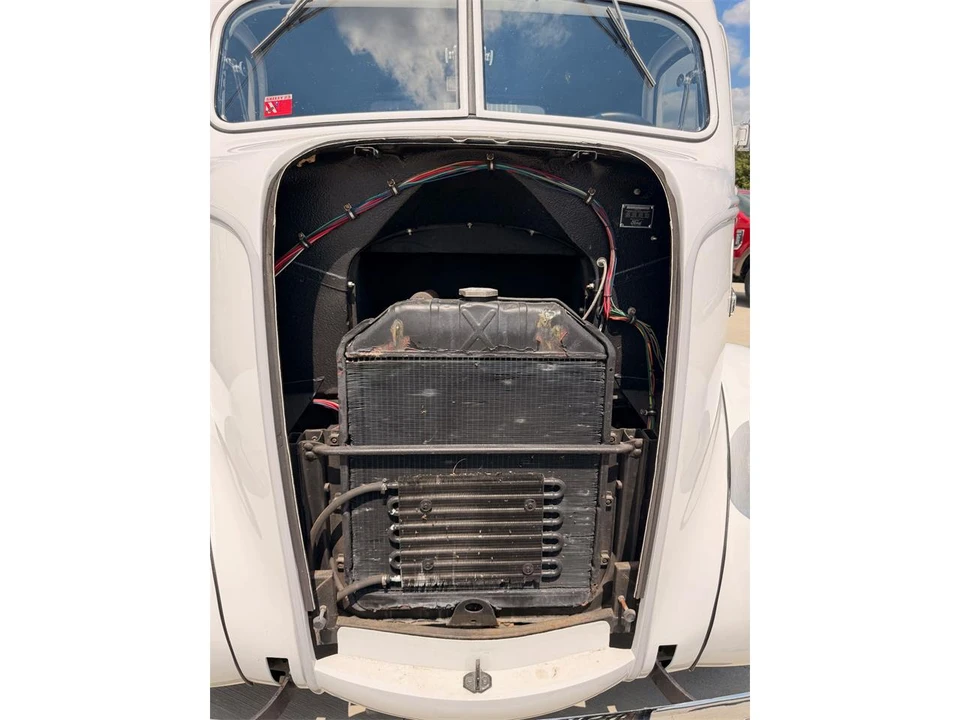 1941 Ford Standard & Deluxe & Super Deluxe - Image 31 of 31
