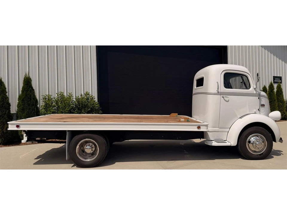 1941 Ford Standard & Deluxe & Super Deluxe - Image 21 of 31