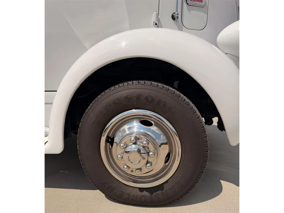 1941 Ford Standard & Deluxe & Super Deluxe - Image 25 of 31