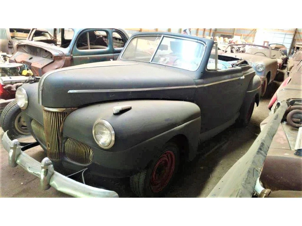 1941 Ford Standard & Deluxe & Super Deluxe - Image 3 of 16