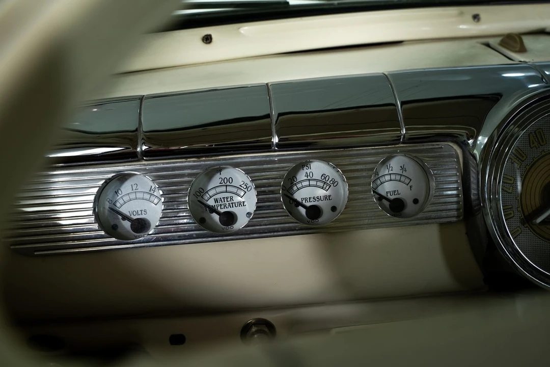 1941 Ford Standard & Deluxe & Super Deluxe - Image 22 of 31