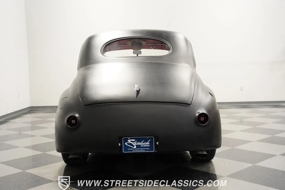 1941 Ford Standard & Deluxe & Super Deluxe - Image 10 of 12