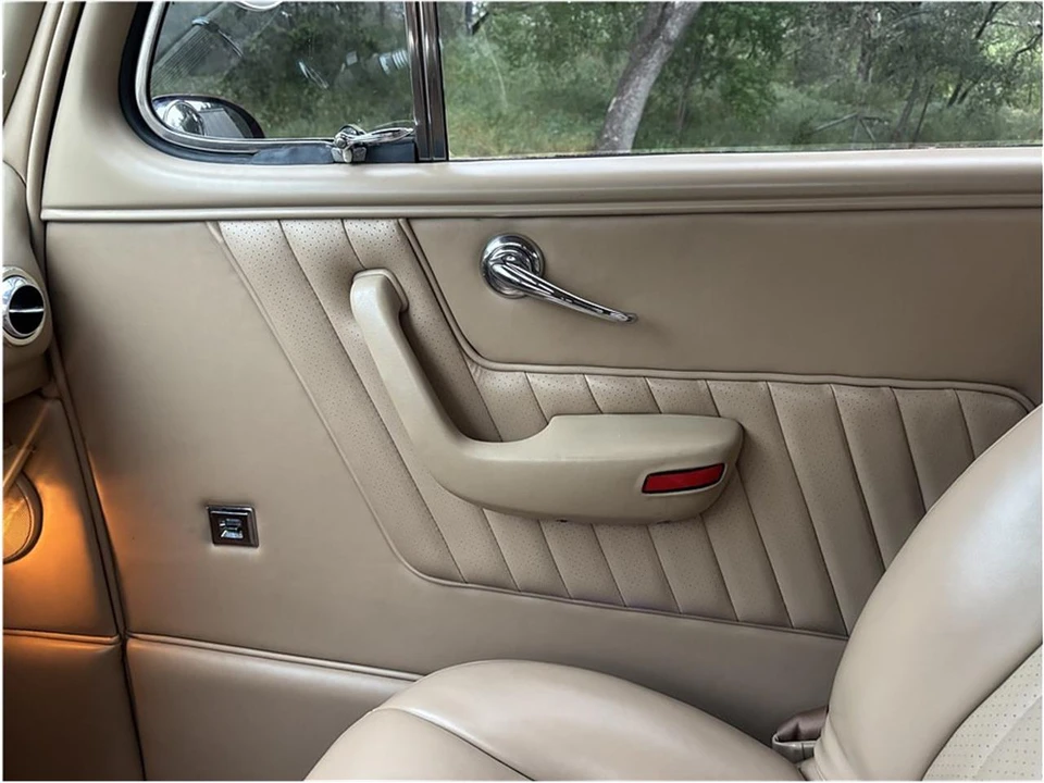 1941 Ford Standard & Deluxe & Super Deluxe - Image 13 of 16