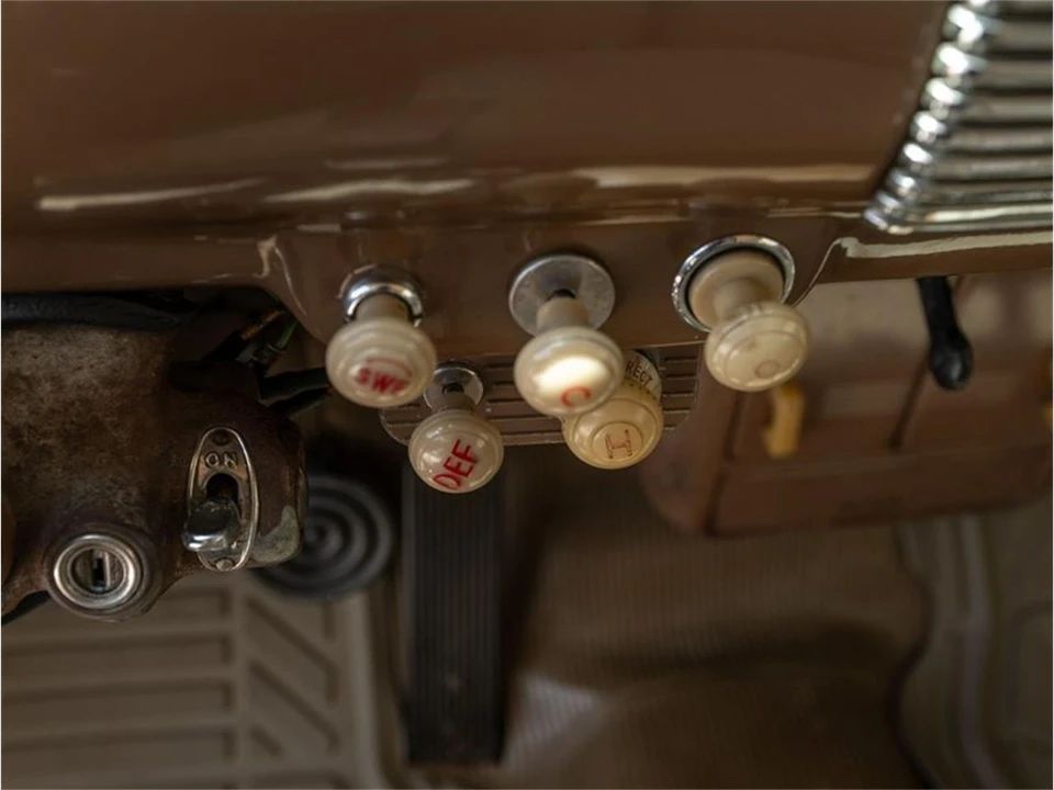 1941 Ford Standard & Deluxe & Super Deluxe - Image 21 of 31