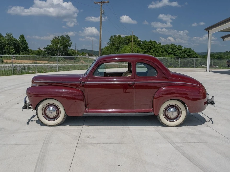 1941 Ford Standard & Deluxe & Super Deluxe - Image 2 of 31